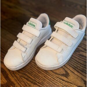 Vintage Adidas Kids- Advantage Little Boys size 12.5